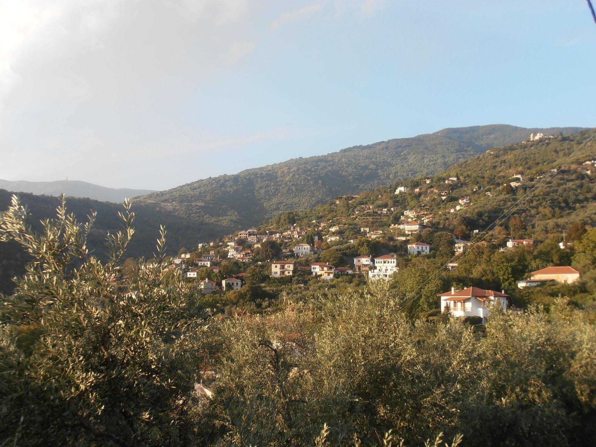 Terpou Stonehouse & Suites Agios Vlasios  Exterior photo